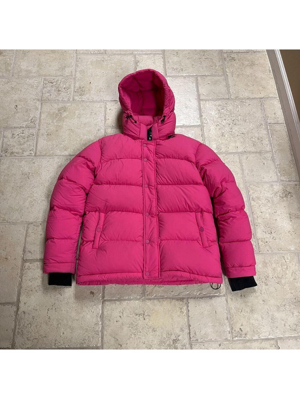 Women's Aritzia TNA Super Puff Puffer Jacket Climatte Pink Sz. 2XS